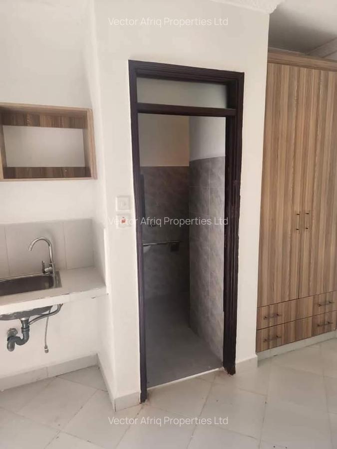 3 Bed House with En Suite at Acacia - 14