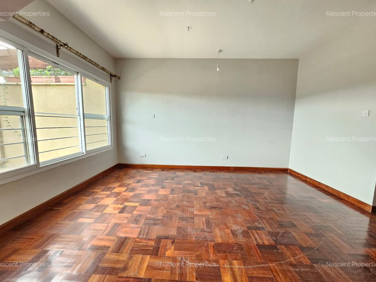 3 Bed Apartment with En Suite in Kileleshwa - 3