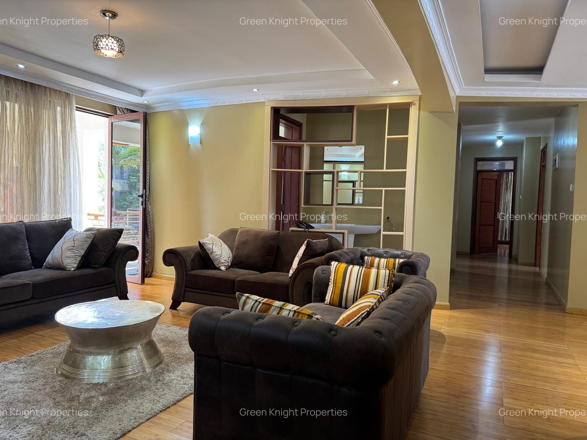 Serviced 3 Bed Apartment with En Suite in Kilimani - 11
