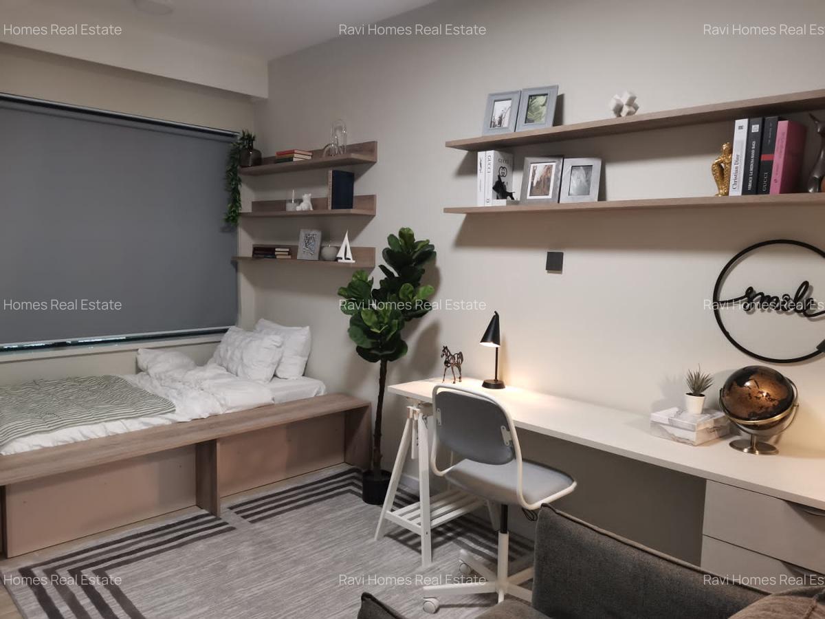 2 Bed Apartment with En Suite in Lavington - 4