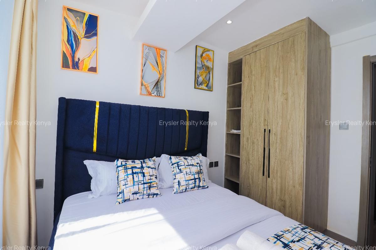 Serviced 1 Bed Apartment with En Suite at George Padmore Road - 11