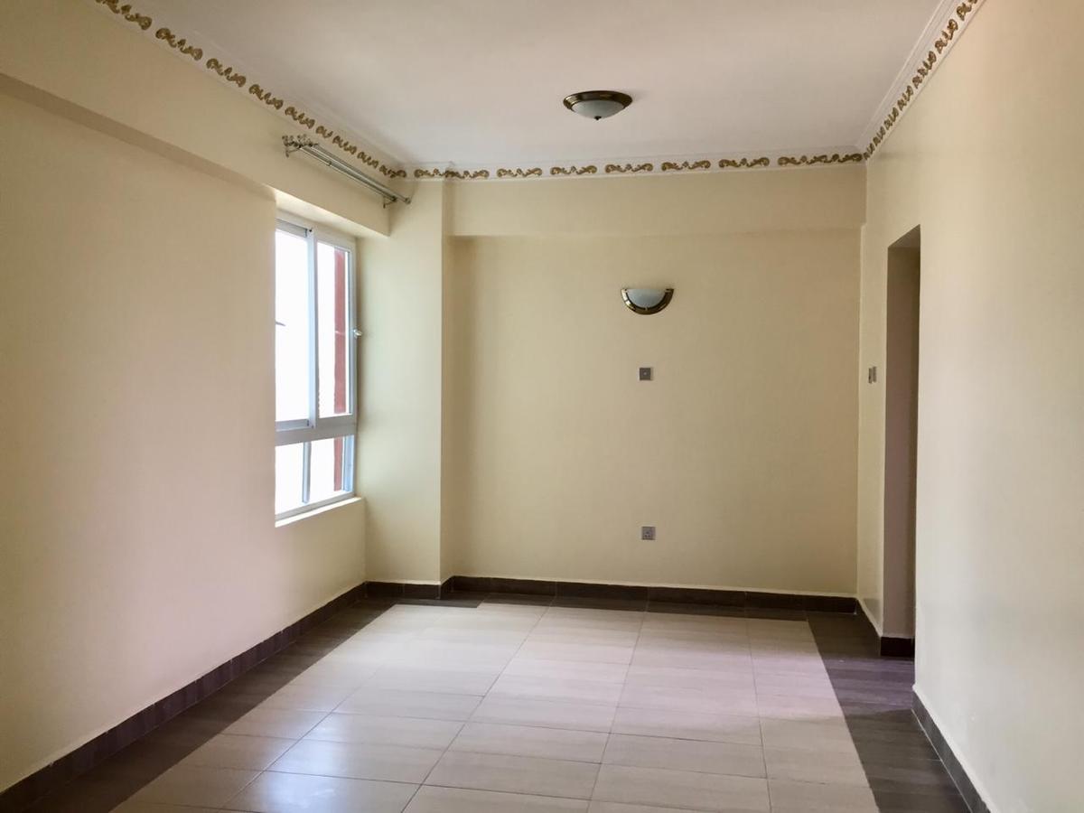 3 Bed Apartment with En Suite in Kilimani - 5