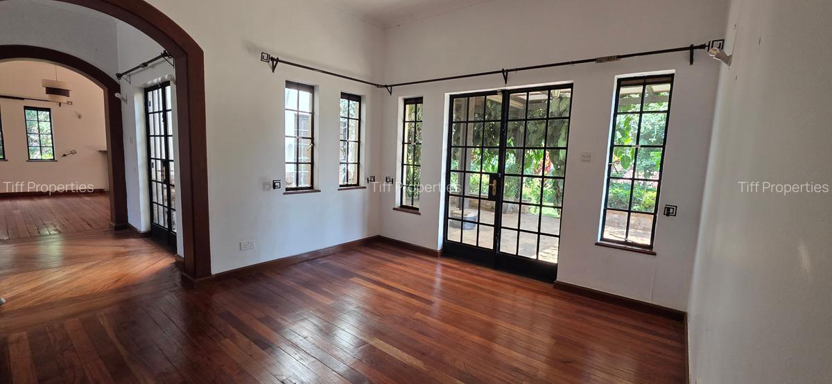 4 Bed Townhouse in Runda - 6