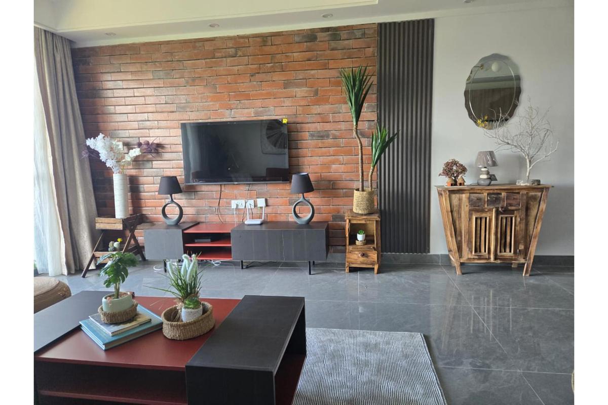 Furnished 2 Bed Apartment with En Suite at Riverside Drive - 3