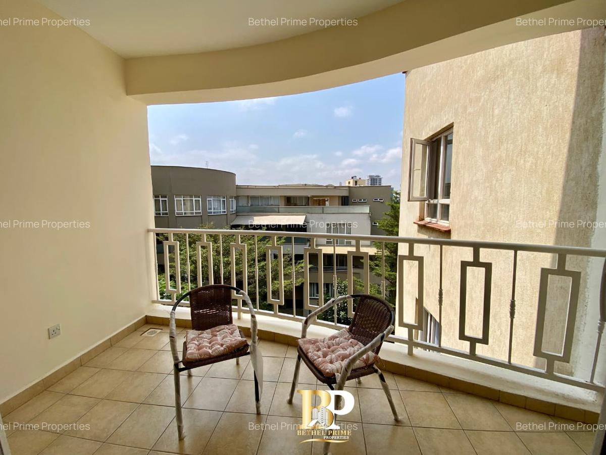 Serviced 2 Bed Apartment with En Suite in Brookside - 1