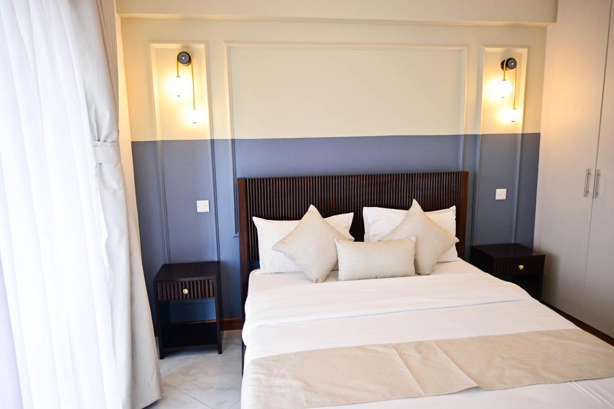 Serviced 1 Bed Apartment with En Suite at Westlands - 13