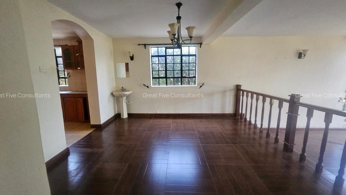 5 Bed Villa with En Suite in Runda - 3