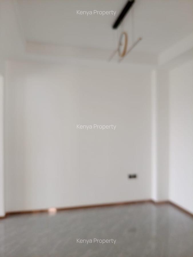 3 Bed Apartment with En Suite at Riverside - 18