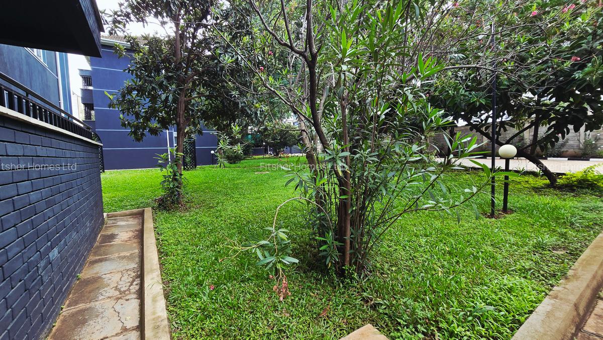 3 Bed Apartment with En Suite in Kilimani - 4