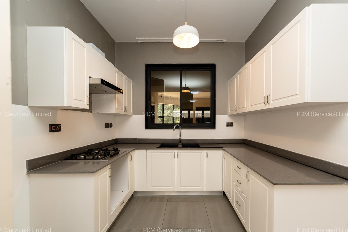 2 Bed Apartment with En Suite at Muthangari Drive - 8