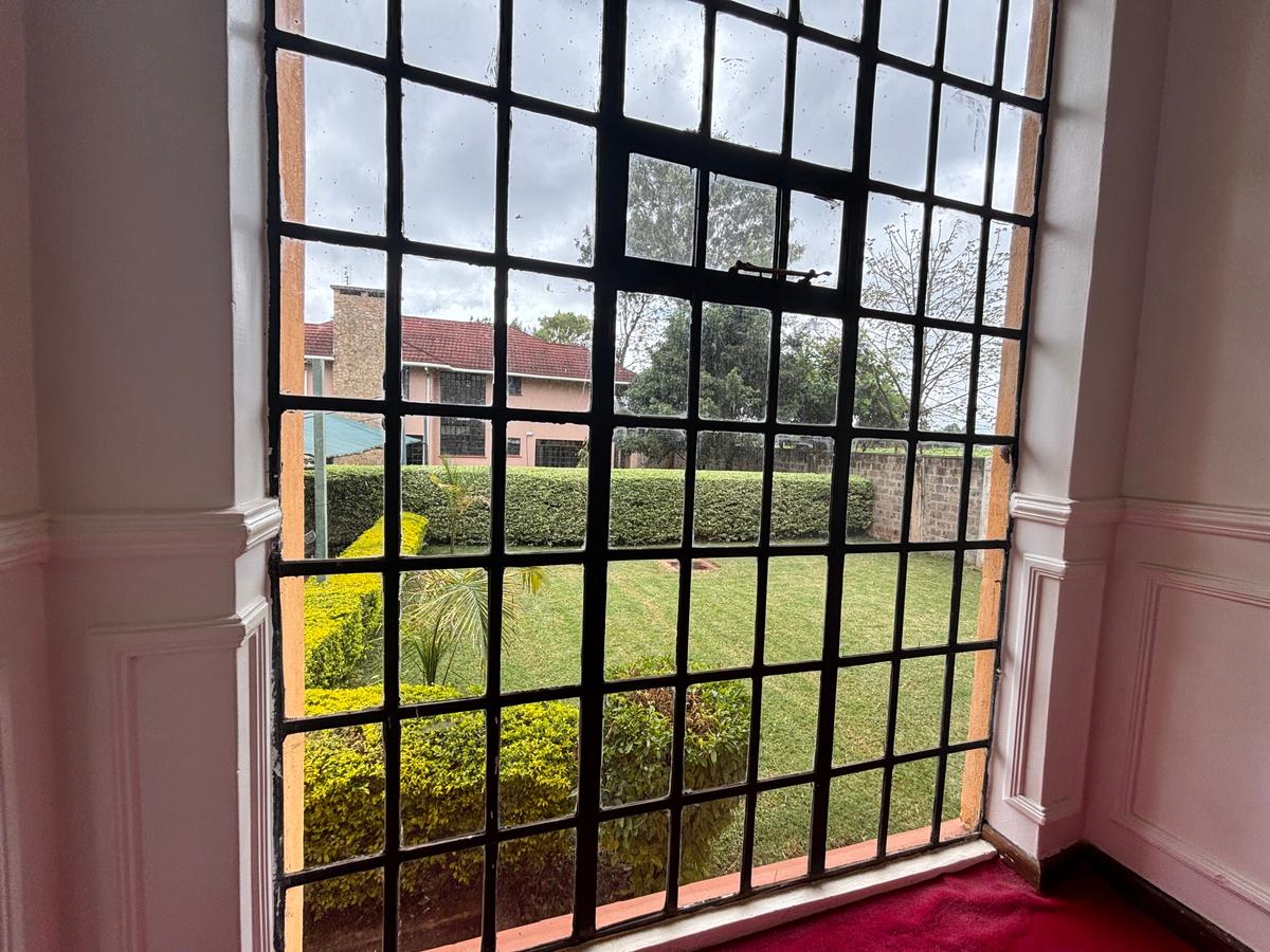 5 Bed Villa with En Suite in Kiambu Road - 8