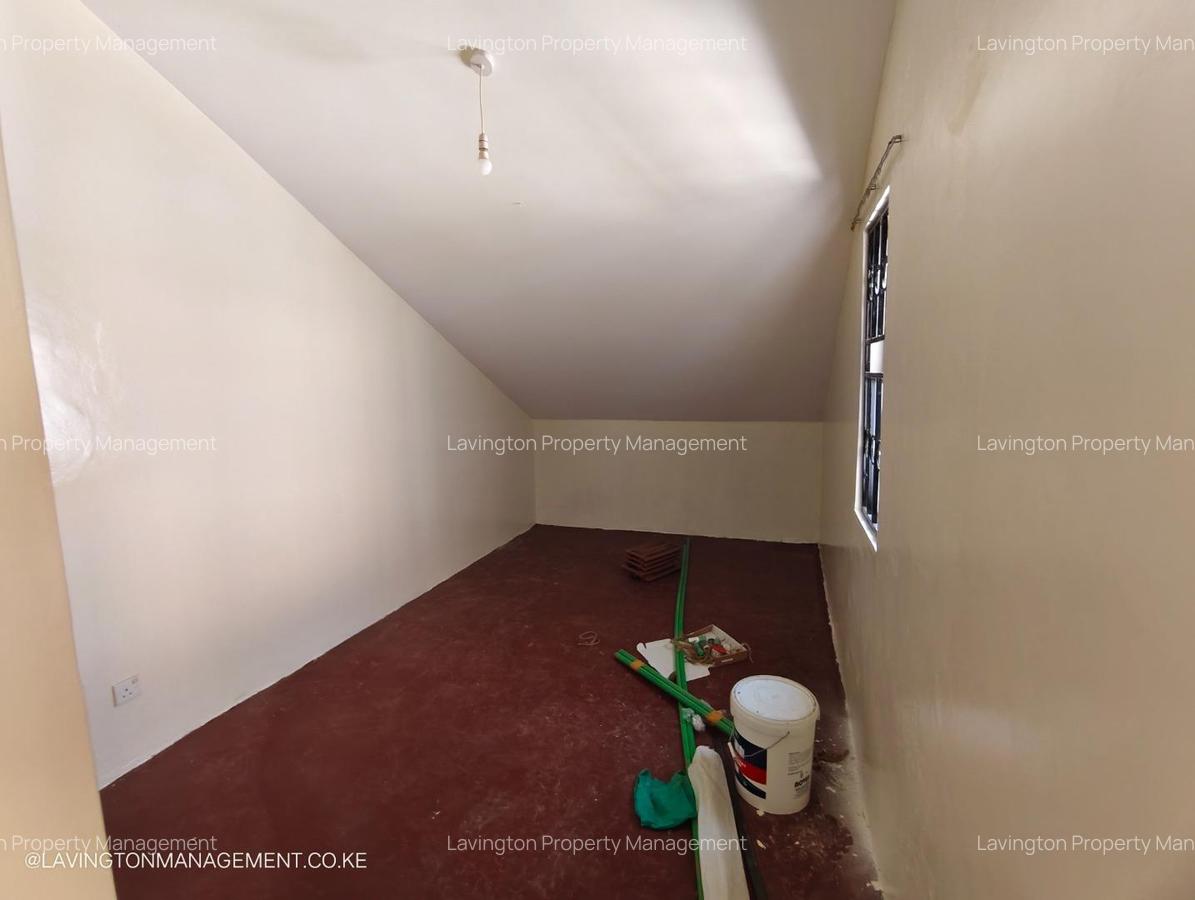 4 Bed Townhouse with En Suite at Lavington Green - 16