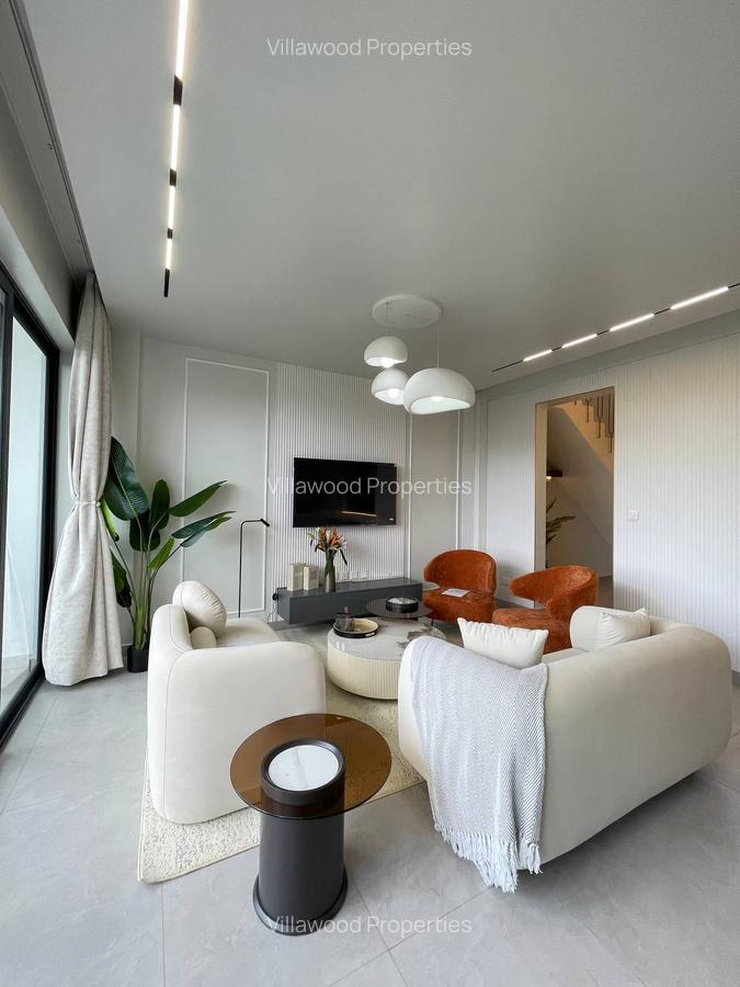 2 Bed Apartment with En Suite in Kitisuru - 4