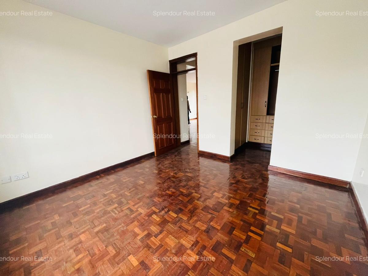 2 Bed Apartment with En Suite in Lavington - 2