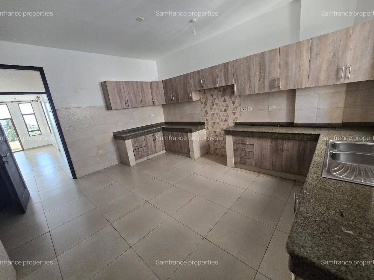 4 Bed Apartment with En Suite at Mount Kenya Road - 7