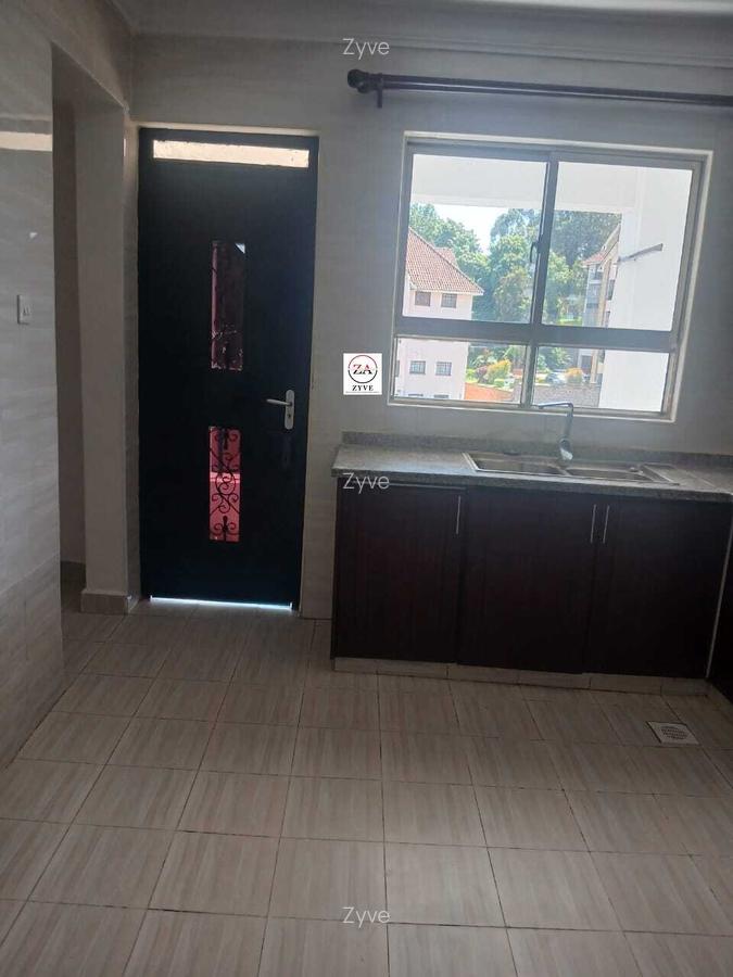 2 Bed Apartment with En Suite at Lavington - 3