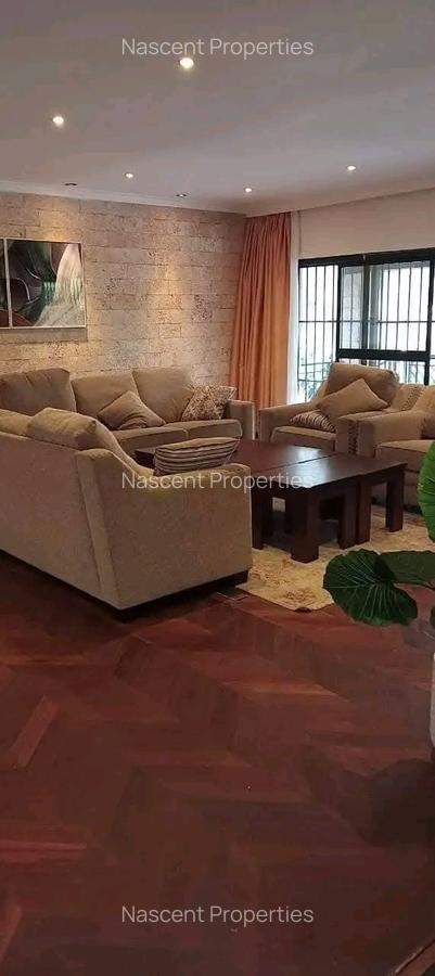 4 Bed House with En Suite in Nyari - 5