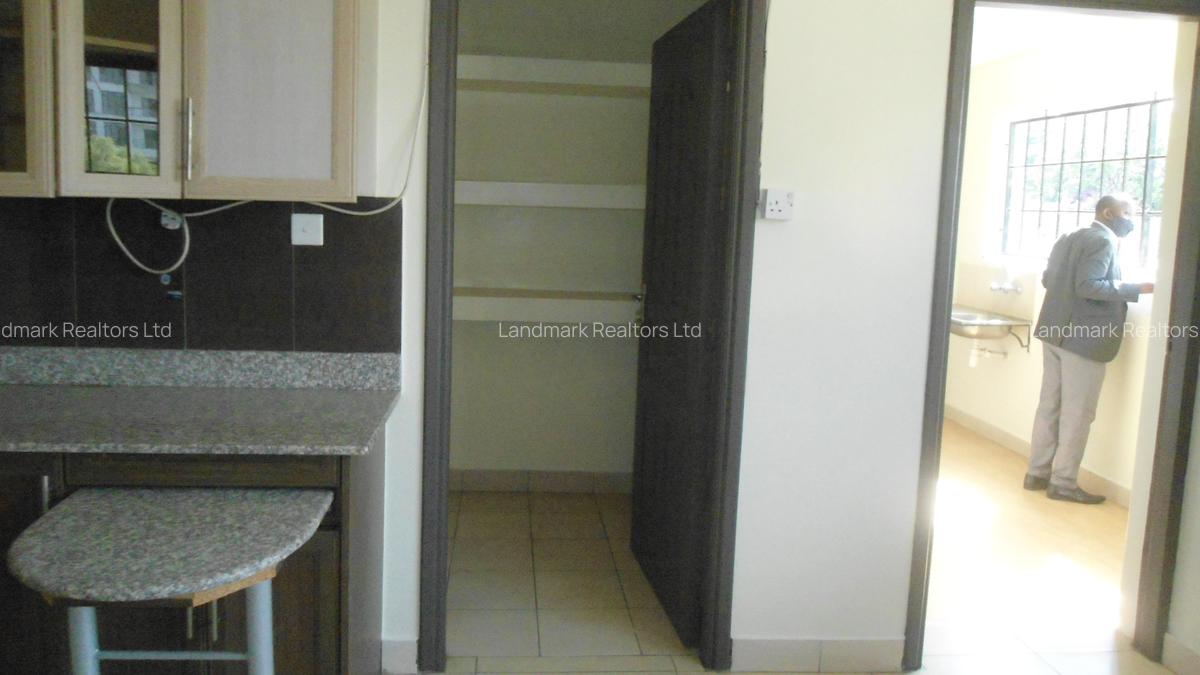 3 Bed Apartment with En Suite at Raphta Road - 6