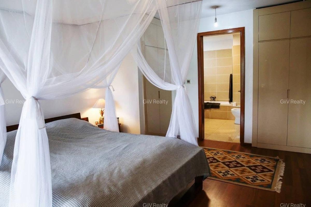 Serviced 3 Bed Apartment with Swimming Pool in Muthaiga - 10