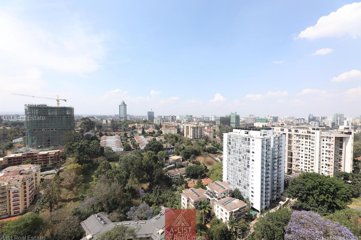 3 Bed Apartment with En Suite at Riverside Lane - 15