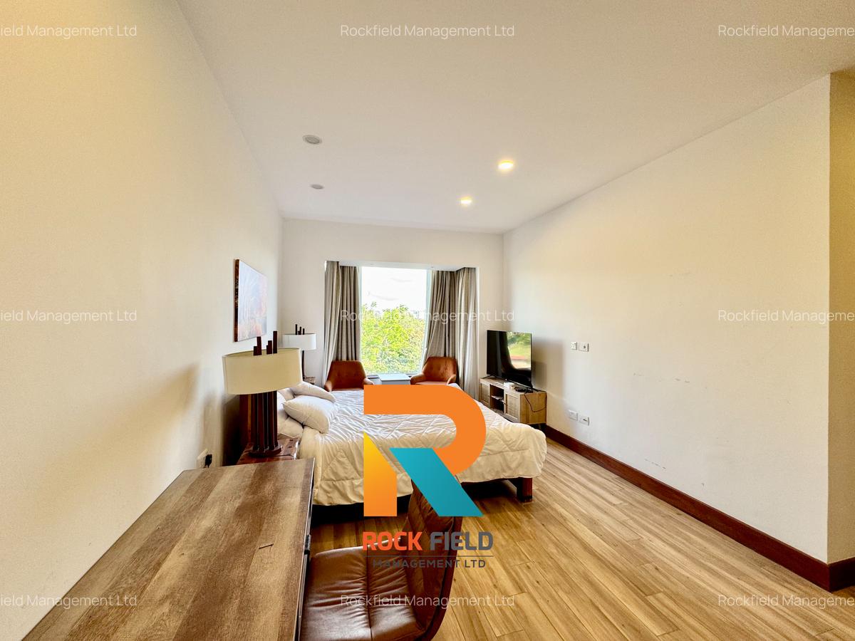 Furnished 3 Bed Apartment with En Suite in Parklands - 11