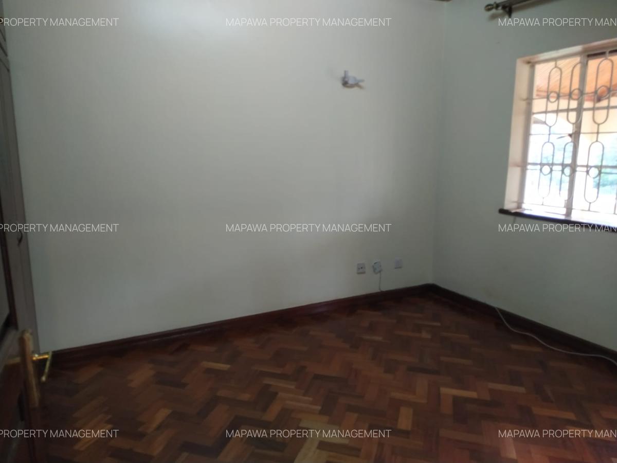 5 Bed Townhouse with En Suite in Kitisuru - 6