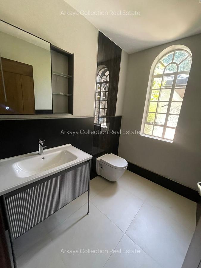 4 Bed House with En Suite in Karen - 7