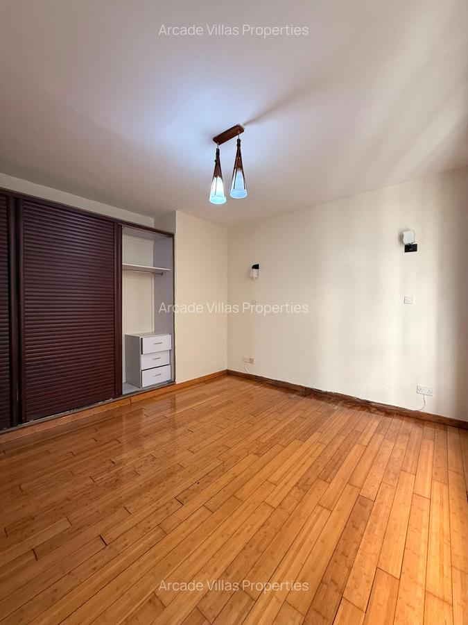 3 Bed Apartment with En Suite in Kileleshwa - 11