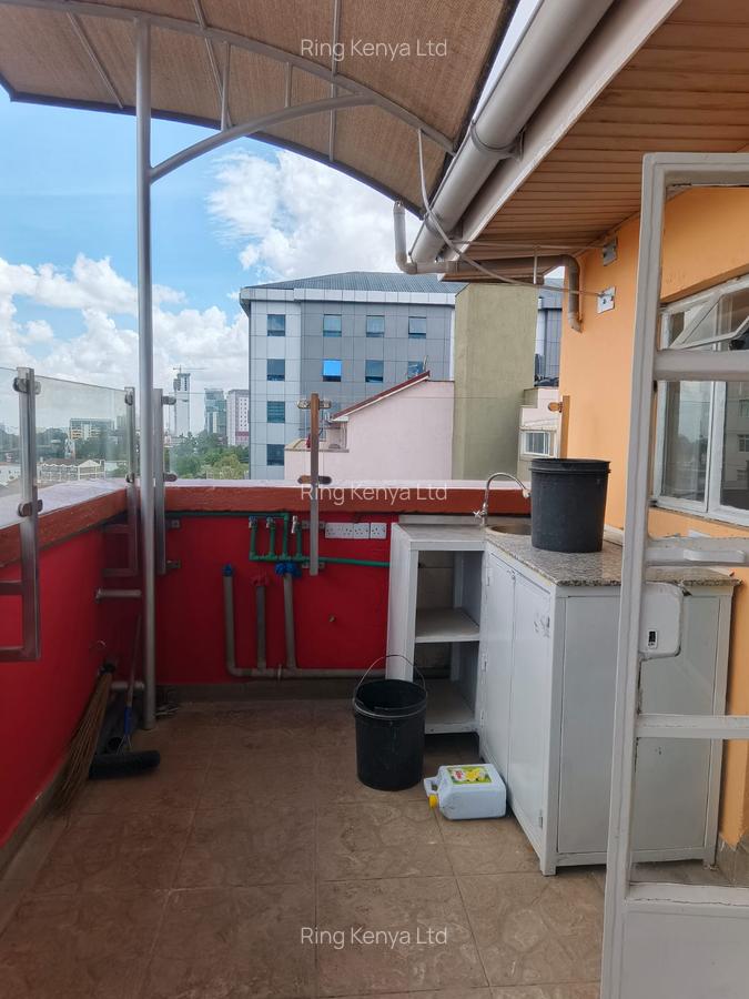 3 Bed Apartment with En Suite in Kilimani - 16