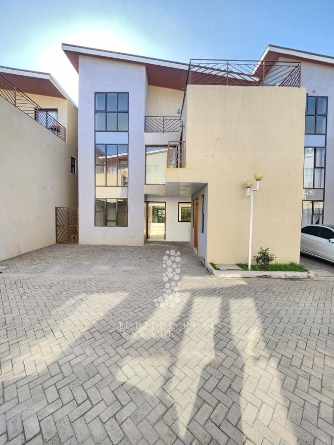 5 Bed Townhouse with En Suite in Syokimau - 1