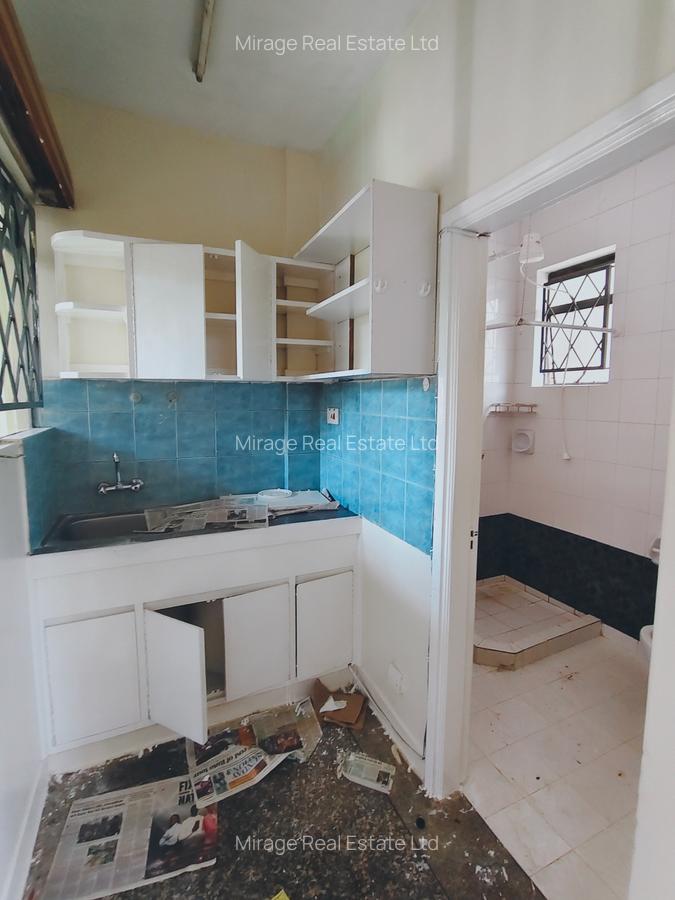 1 Bed Apartment with Swimming Pool in Kileleshwa - 9