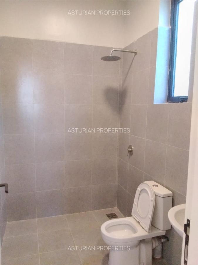 5 Bed Townhouse with En Suite in Waiyaki Way - 6