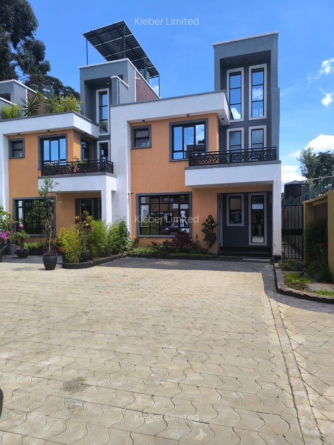 4 Bed Townhouse with En Suite at Western Bypass - 1
