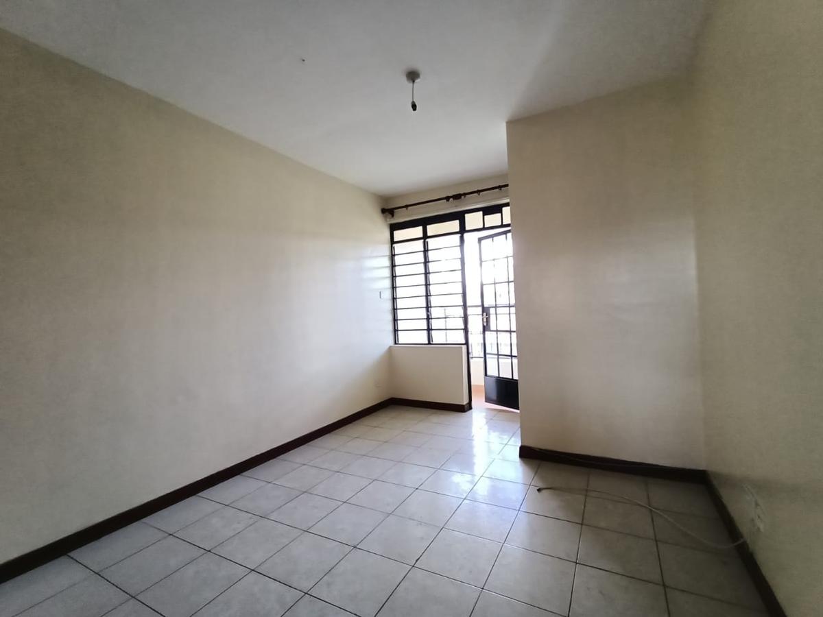 3 Bed Apartment with En Suite at Mandera Road - 13