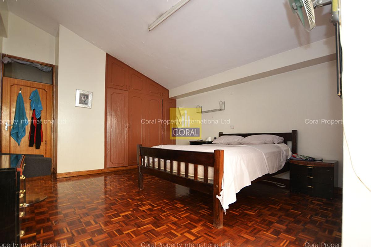 4 Bed Townhouse in Rhapta Road - 14