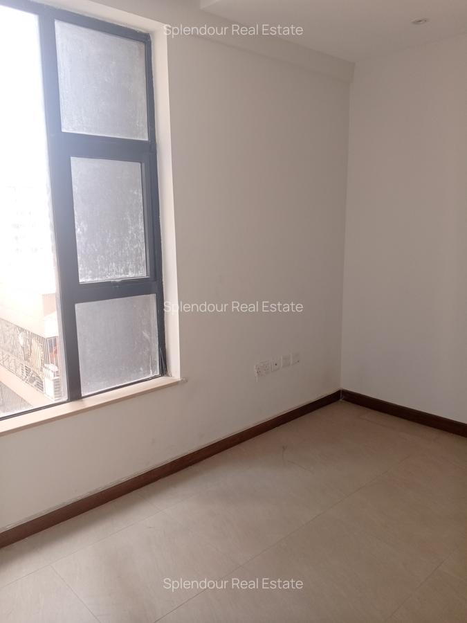 2 Bed Apartment with En Suite in Parklands - 10