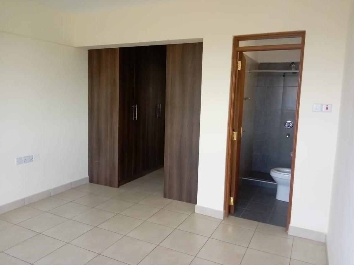 3 Bed Apartment with En Suite in Ngong Road - 4