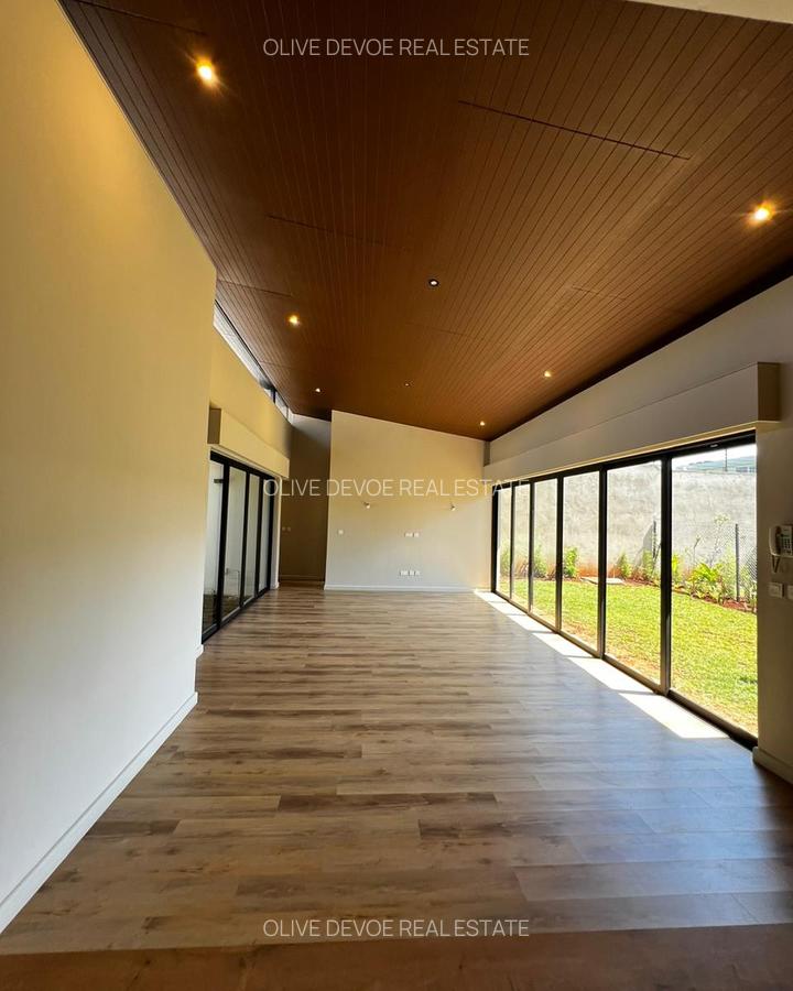 4 Bed Villa with En Suite in Runda - 13