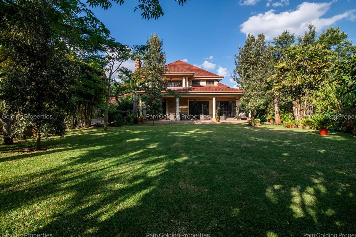 4 Bed House at Nyari - 1