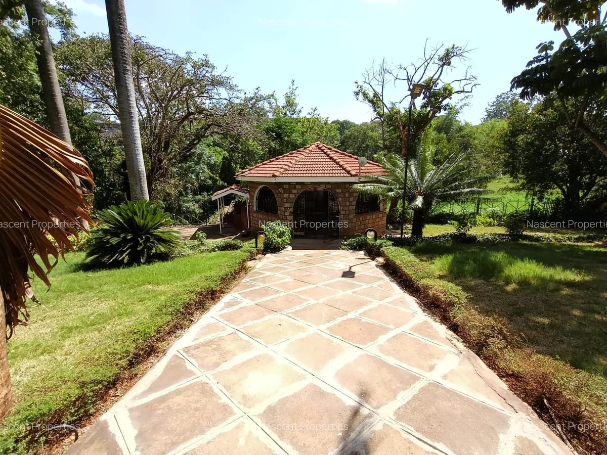 6 Bed House with En Suite in Gigiri - 3