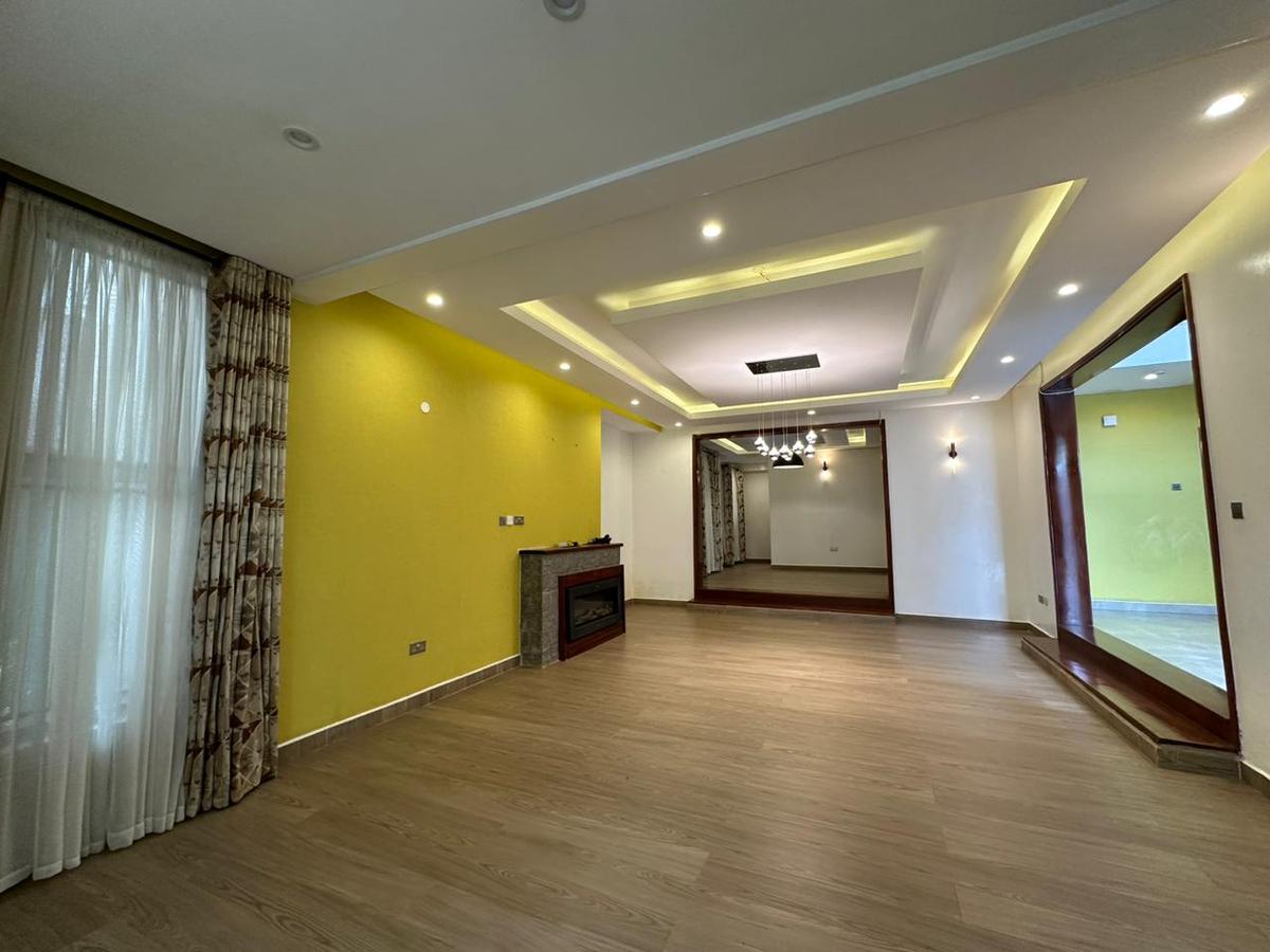 5 Bed Apartment with En Suite at Lavington - 5