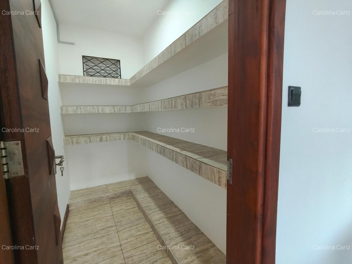 4 Bed Apartment with En Suite at General Mathenge Road - 10
