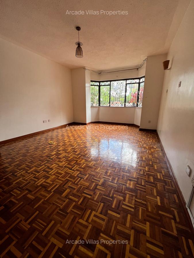 3 Bed Apartment with Swimming Pool in Kileleshwa - 12