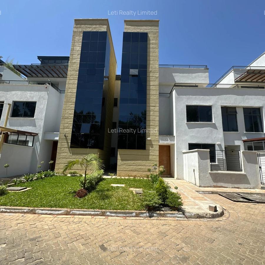 4 Bed Townhouse with En Suite in Lavington - 1