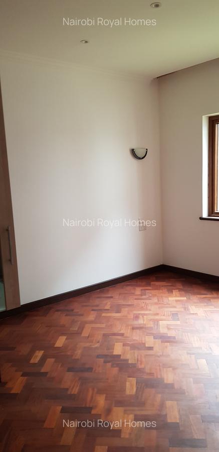 5 Bed Townhouse with En Suite at Lifestyle Townhouse - 18