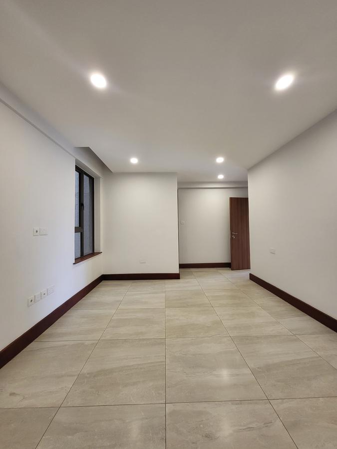 3 Bed Apartment with En Suite in Rhapta Road - 17