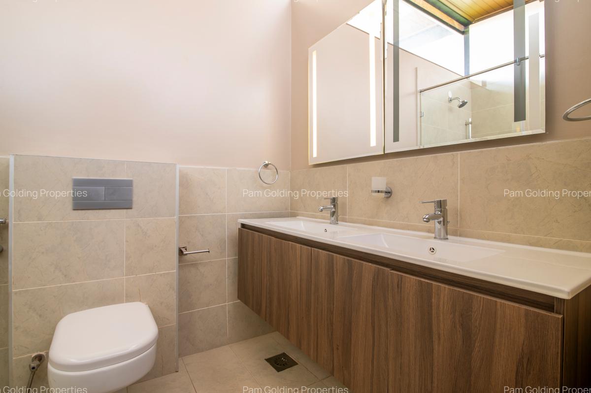 4 Bed House with En Suite at Kiambu Road - 17