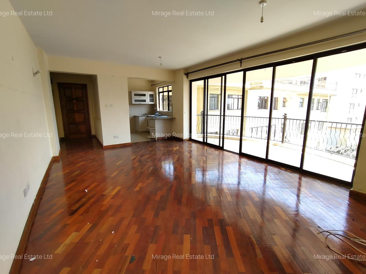 2 Bed Apartment with En Suite in Kilimani - 3