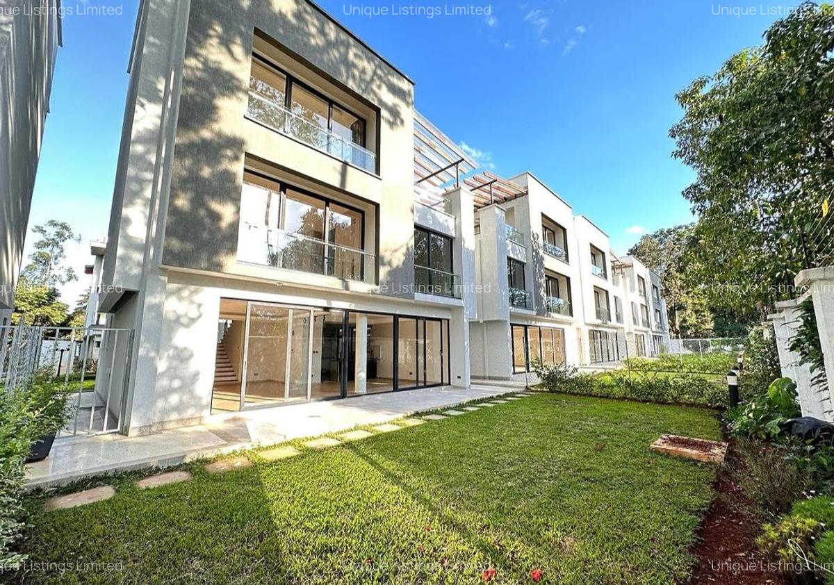 4 Bed Townhouse with Staff Quarters in Lavington - 8