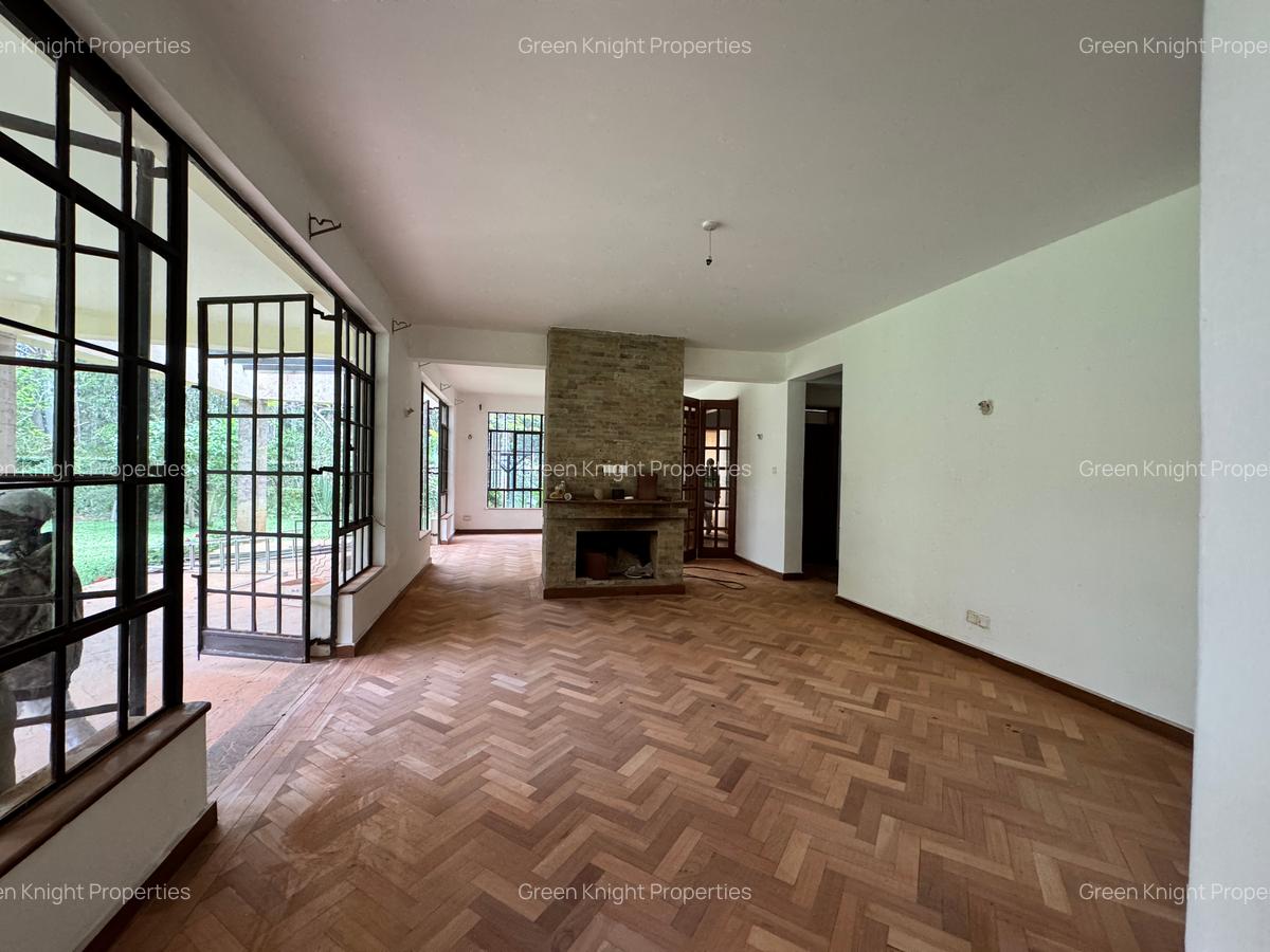 4 Bed House with En Suite in Karen - 6